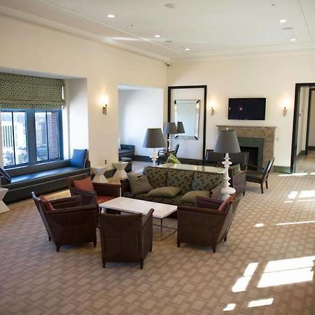 Crystal Quarters Furnished Apartments At The Gramercy อาร์ลิงตัน ภายนอก รูปภาพ